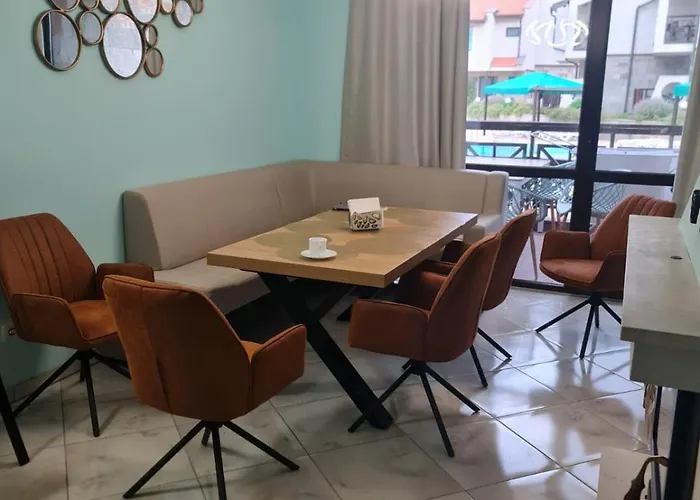 Dream In Imperial Heights