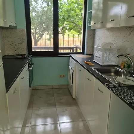 Dream In Imperial Heights Будинок відпочинку *