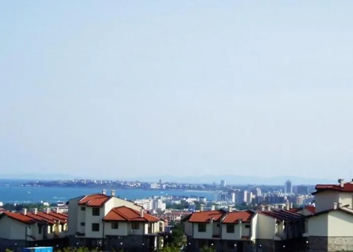 Dream In Imperial Heights Hébergement de vacances Slantchev Briag